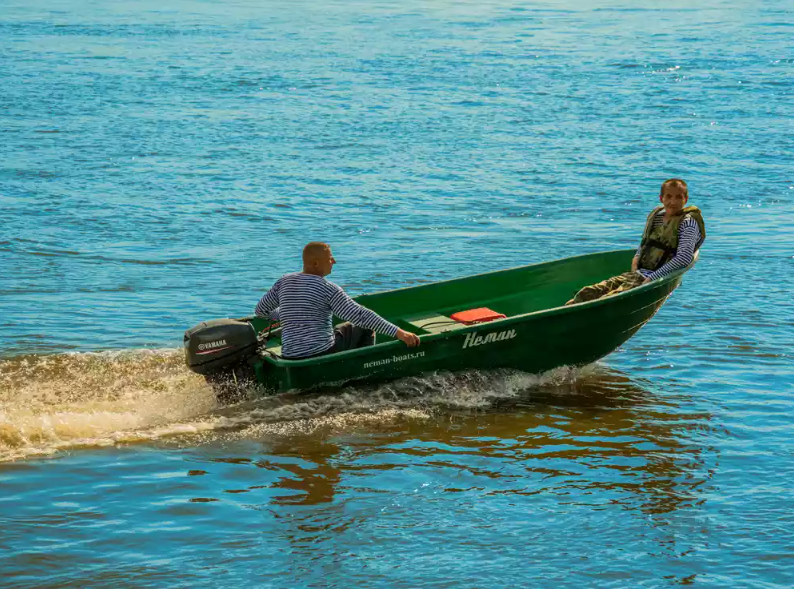 Стеклопластиковая лодка Neman-340 (тримаран) в Туле