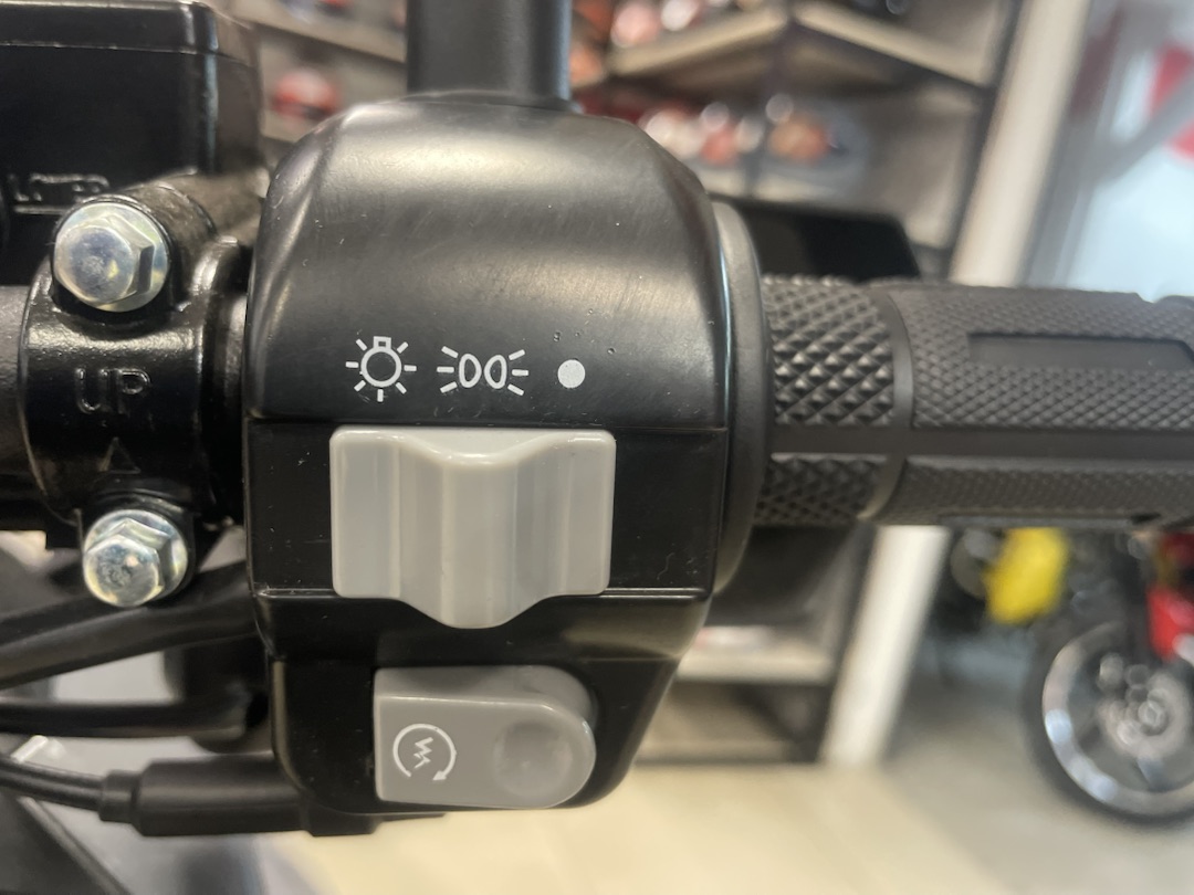 Скутер PROMAX STALKER ARMY 240(49) в Туле