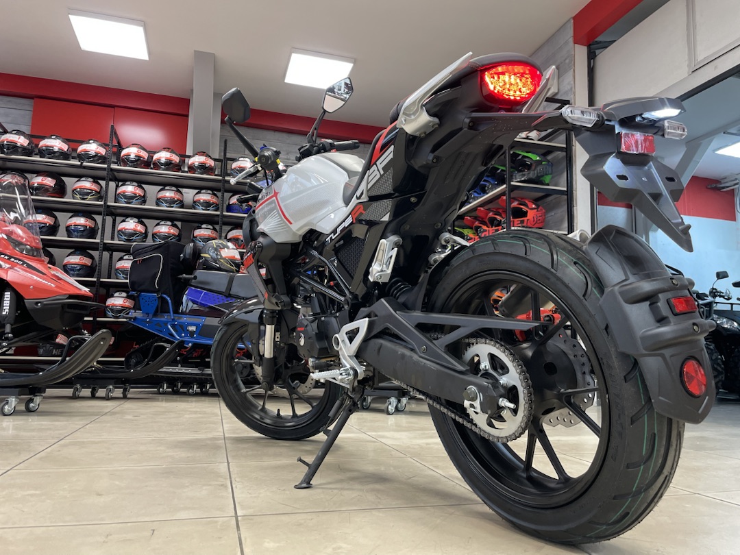 Мопед PROMAX CB150R (49) в Туле