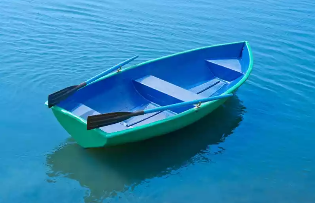 Стеклопластиковая лодка Дельфин в Туле