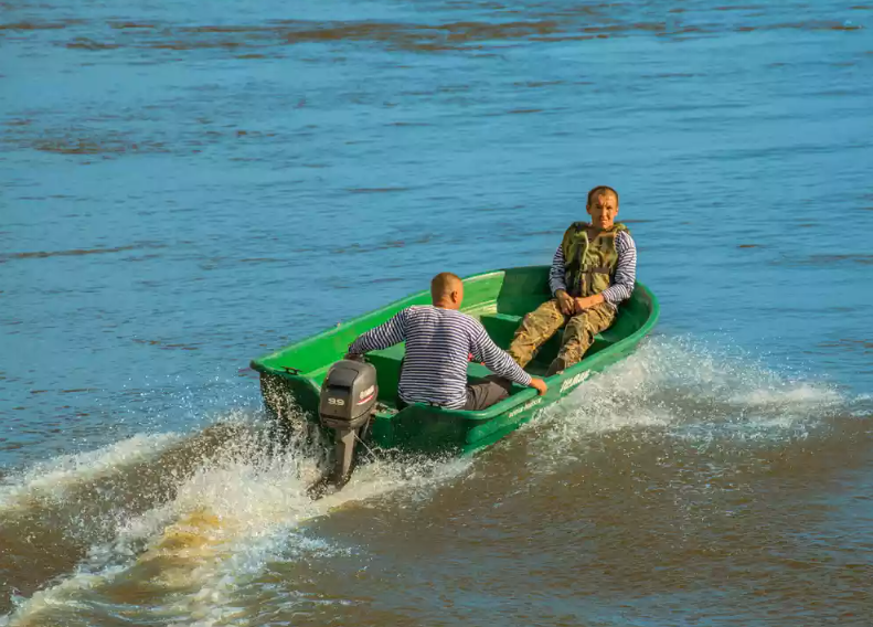 Стеклопластиковая лодка Neman-340 (тримаран) в Туле