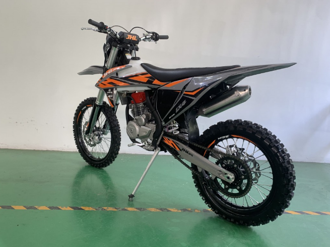 Мотоцикл JHLMOTO JHL LX4 CB300RL (175FMN) в Туле