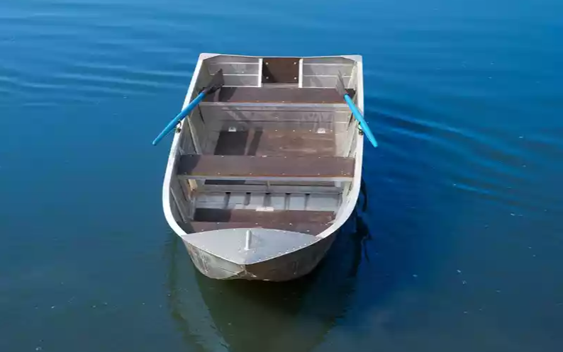 Алюминиевая лодка Вятка-Профи 37 в Туле