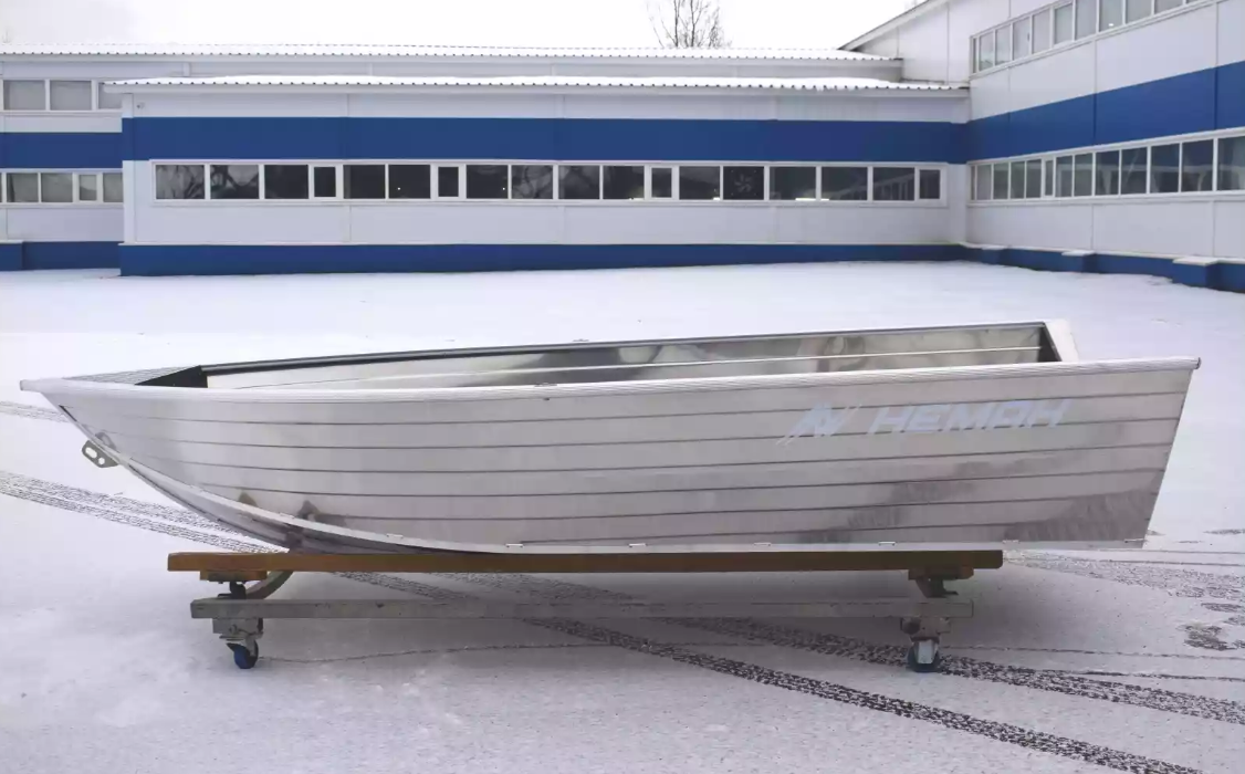 Алюминиевая лодка Неман-400 в Туле