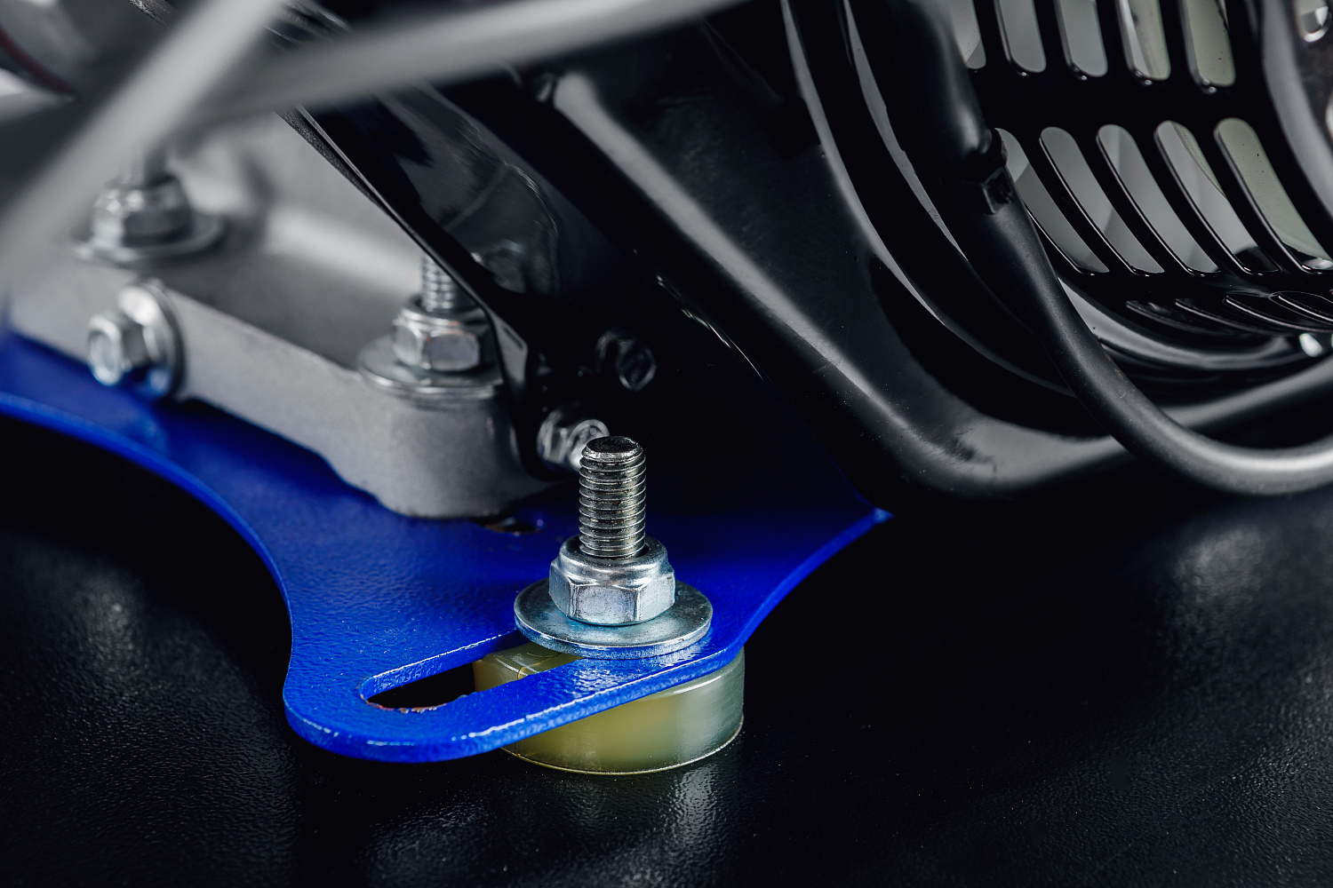 МОТОБУКСИРОВЩИК IKUDZO LONG 2.0 1700/500 EKR19 в Туле