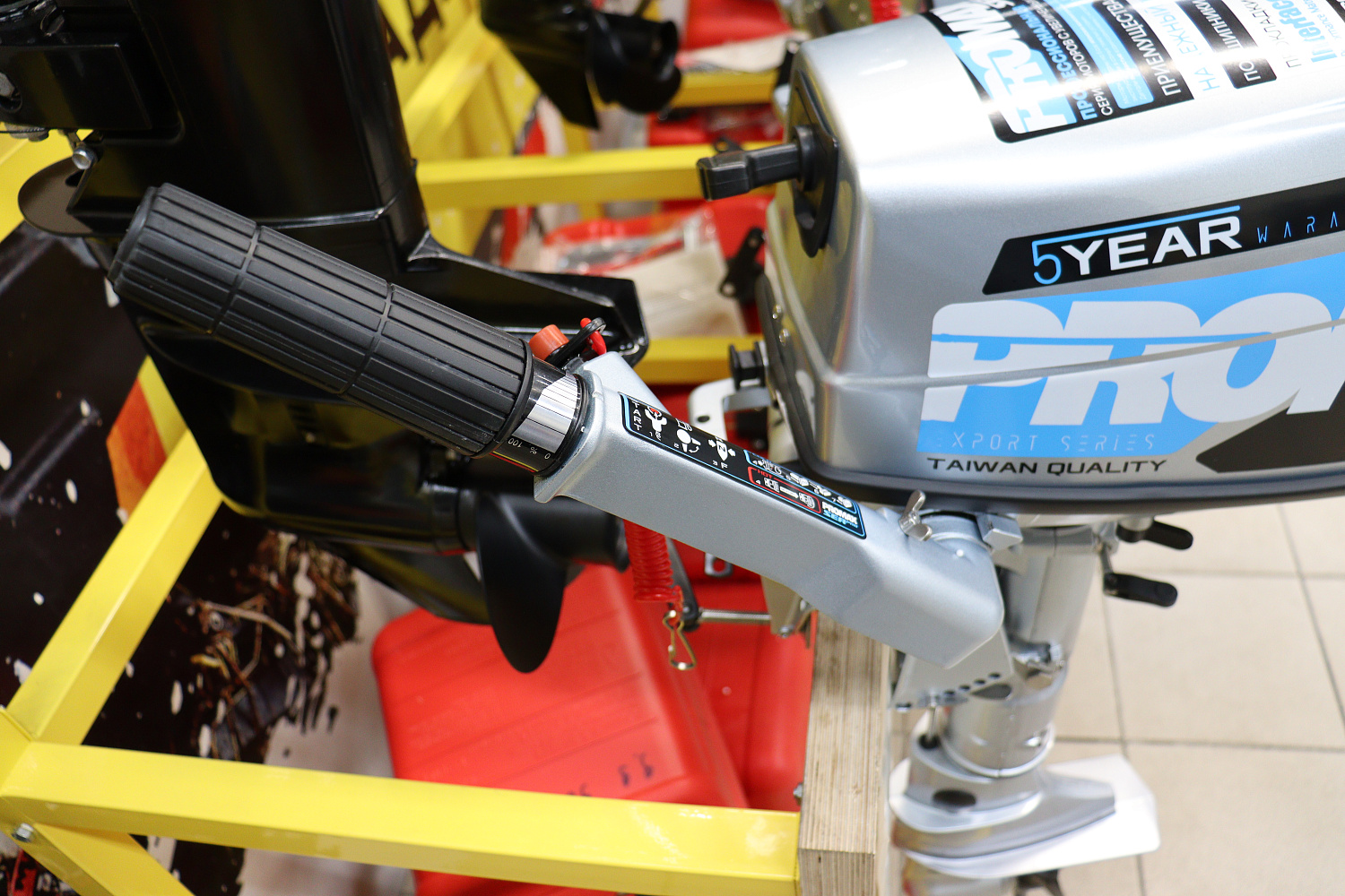 Лодочный мотор PROMAX SP5FHS (внешний бак 12 л) в Туле