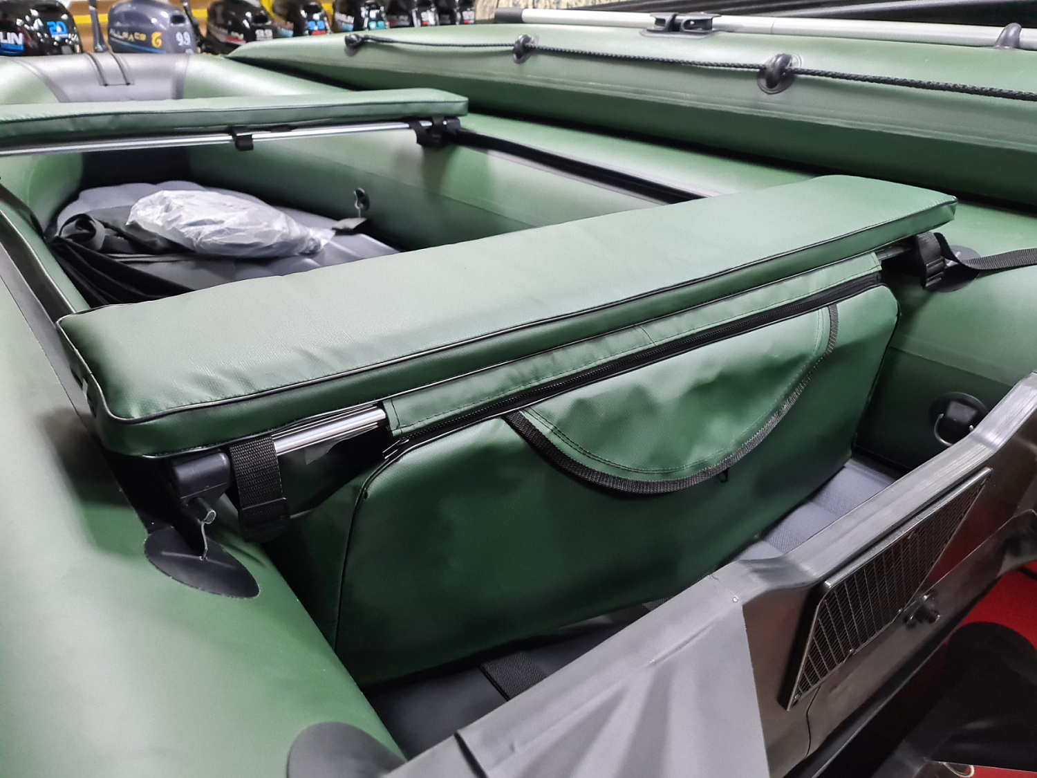 КОМПЛЕКТ МЯГКИХ НАКЛАДОК С СУМКОЙ ДЛЯ ЛОДОК 90Х20 ЗЕЛЕНЫЙ в Туле