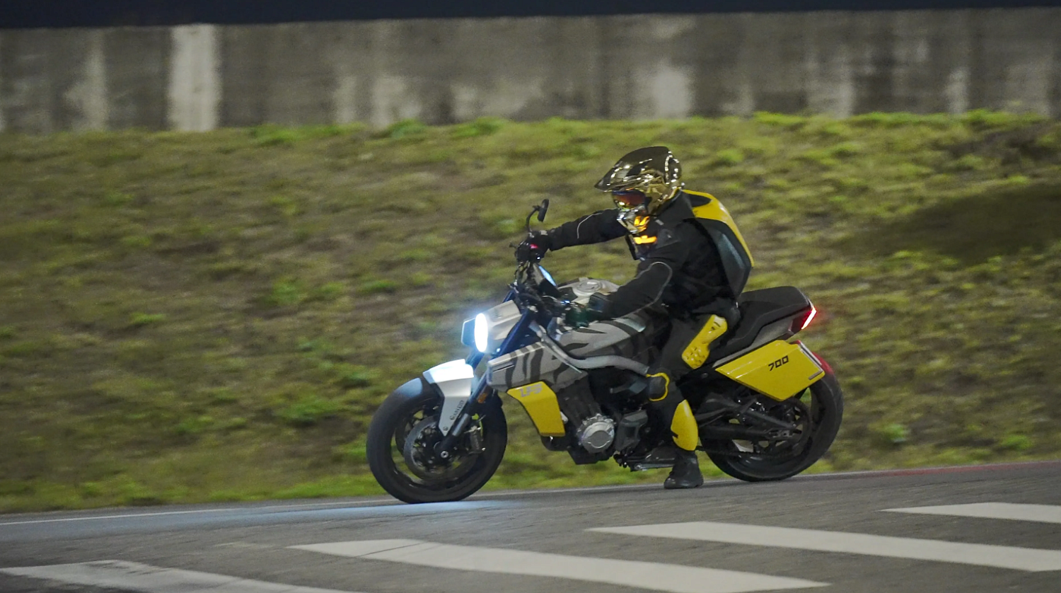 Мотоцикл Benda LFS 700 в Туле