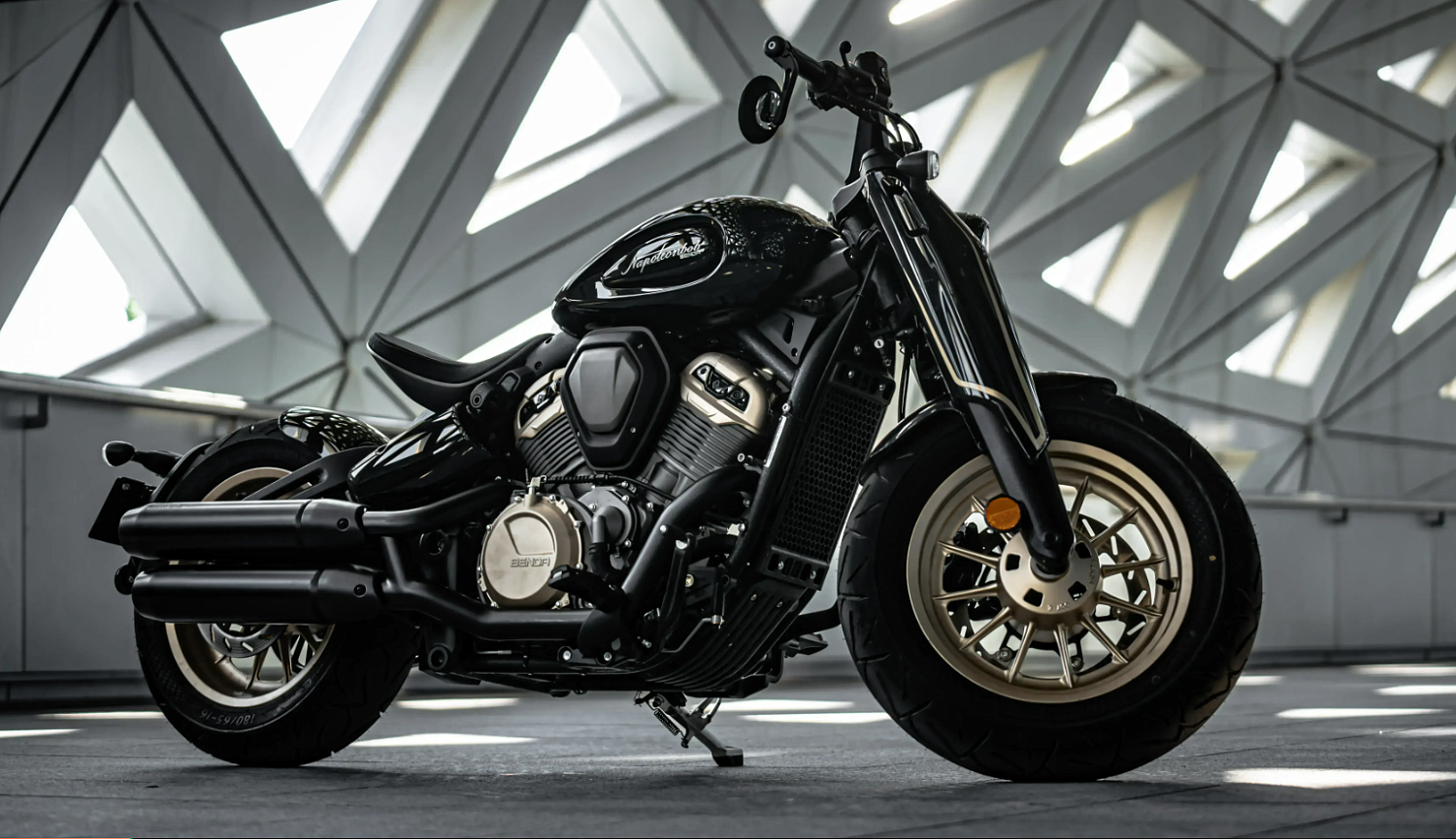 Мотоцикл Benda Napoleon 500 в Туле