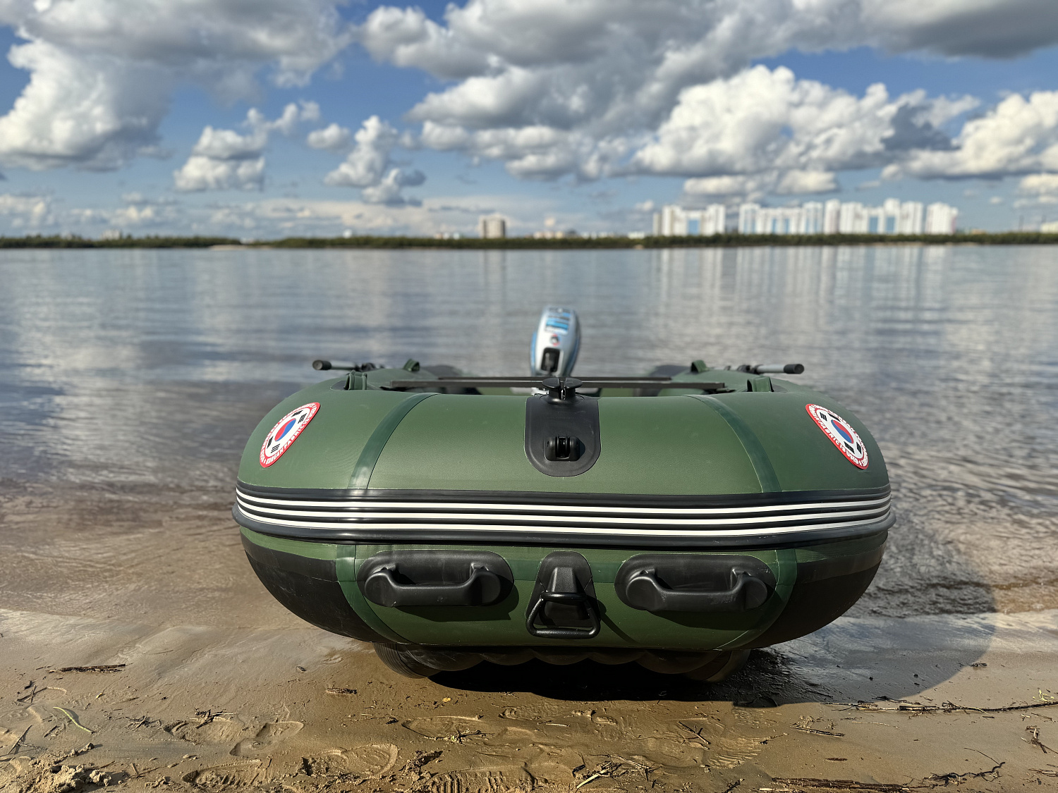 Лодка MISHIMO BIG FLOOR 400 в Туле