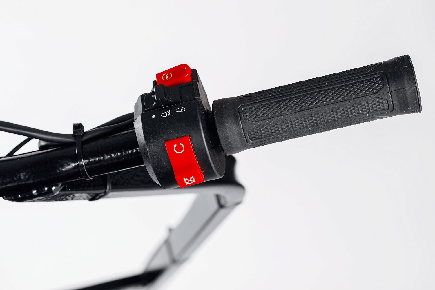 МОТОБУКСИРОВЩИК IKUDZO LONG 2.0 1700/500 EKR19 в Туле