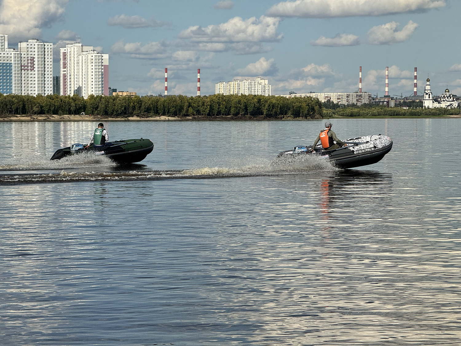 Лодка MISHIMO BIG FLOOR 440 в Туле